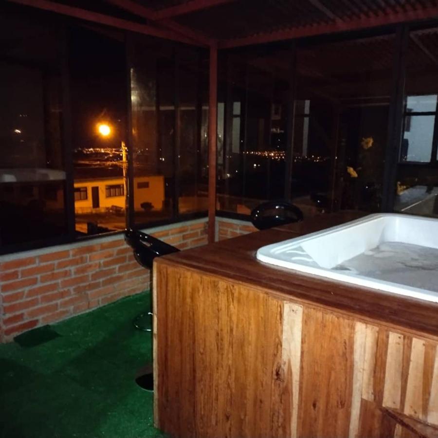 Hostal Spa Casa De Piedra Con Jacuzzi 圣罗莎德卡瓦尔 外观 照片