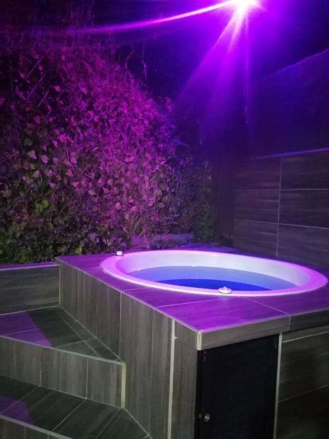 Hostal Spa Casa De Piedra Con Jacuzzi 圣罗莎德卡瓦尔 外观 照片